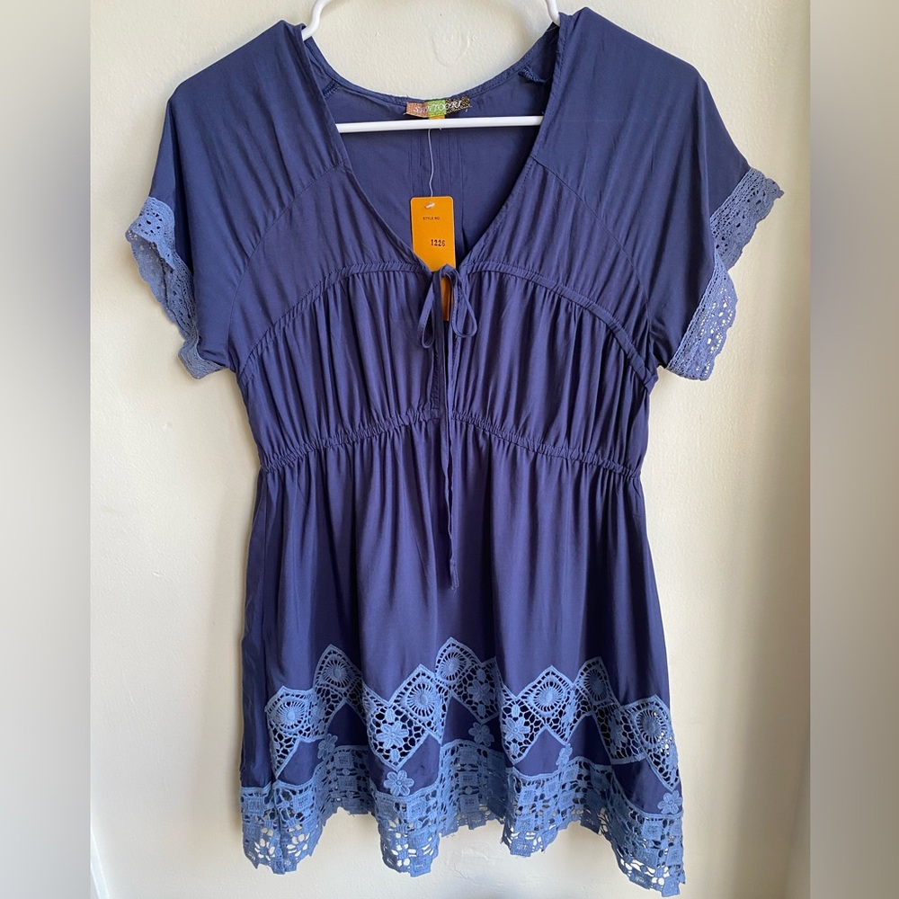 Santoory  Blue dress with lace trim, 100% rayon, women's size S New